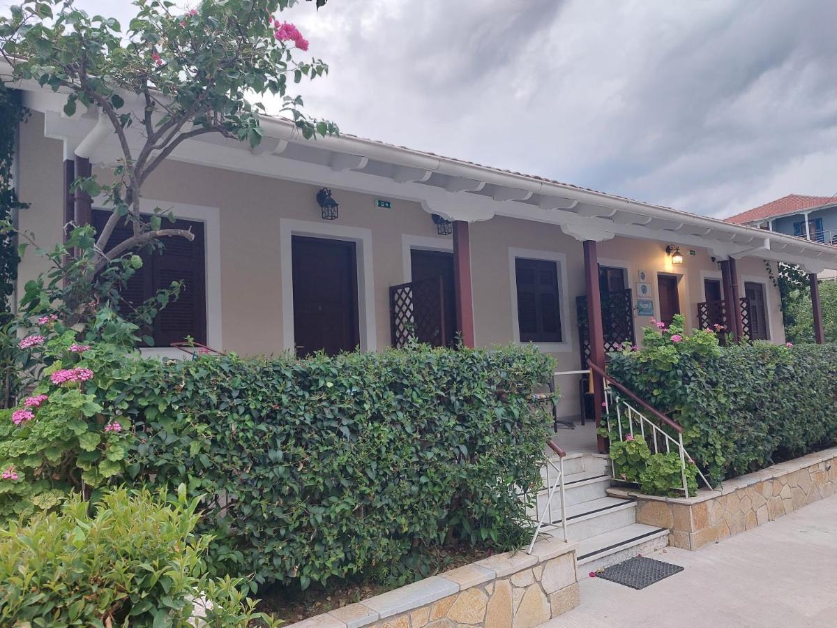 Daglas Seaside Studios Nydri  Exterior photo